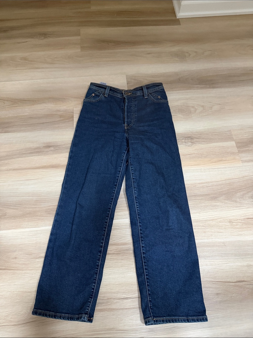 Levi's Women's Dark Blue Straight-Leg Jeans